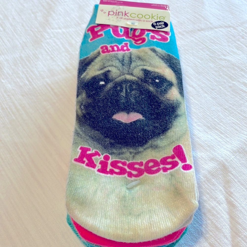Pugs & Kisses Socks (pack of 6 pairs)